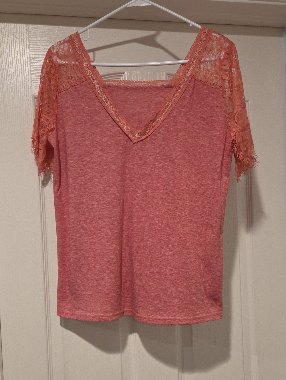 Source Unknown Coral Lace Sleeve V-Neck Tee